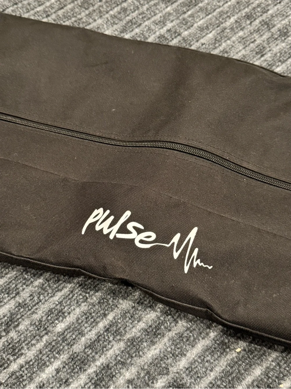 Pulse Ski Snowboard Storage Travel Carry Case Black Adjustable Length Zipper End